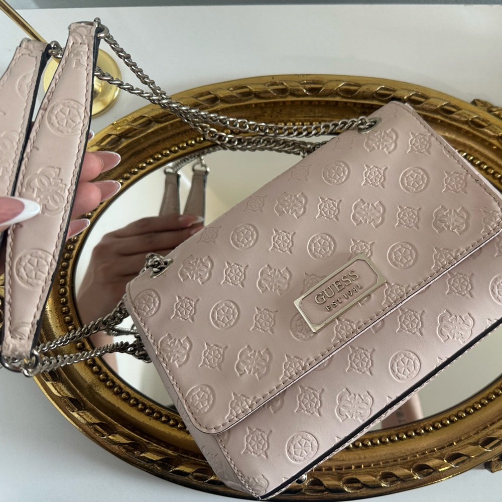 GUESS Light Pink Bag With Embossed Logo.